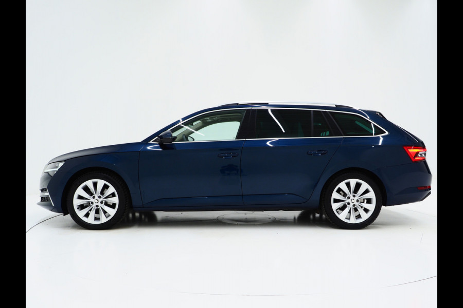 Škoda Superb Combi 1.4 TSI iV 218PK | Panoramadak | Trekhaak | Canton | 360 | Keyless | Adaptive Cruise | Carplay
