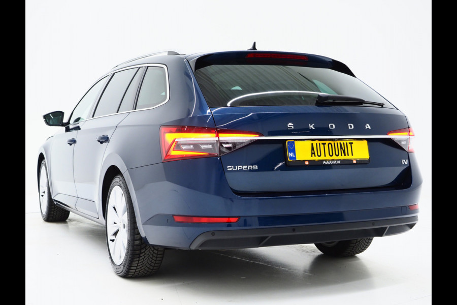 Škoda Superb Combi 1.4 TSI iV 218PK | Panoramadak | Trekhaak | Canton | 360 | Keyless | Adaptive Cruise | Carplay