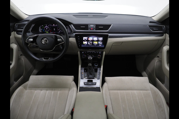 Škoda Superb Combi 1.4 TSI iV 218PK | Panoramadak | Trekhaak | Canton | 360 | Keyless | Adaptive Cruise | Carplay