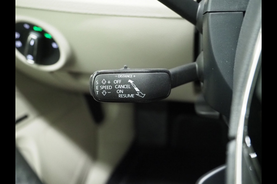 Škoda Superb Combi 1.4 TSI iV 218PK | Panoramadak | Trekhaak | Canton | 360 | Keyless | Adaptive Cruise | Carplay