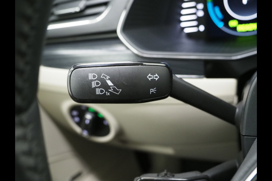 Škoda Superb Combi 1.4 TSI iV 218PK | Panoramadak | Trekhaak | Canton | 360 | Keyless | Adaptive Cruise | Carplay