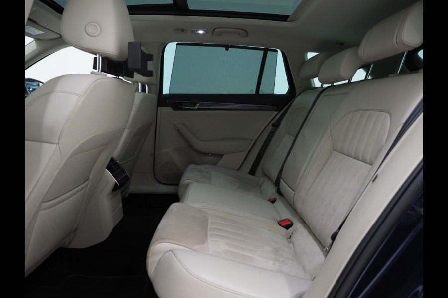 Škoda Superb Combi 1.4 TSI iV 218PK | Panoramadak | Trekhaak | Canton | 360 | Keyless | Adaptive Cruise | Carplay
