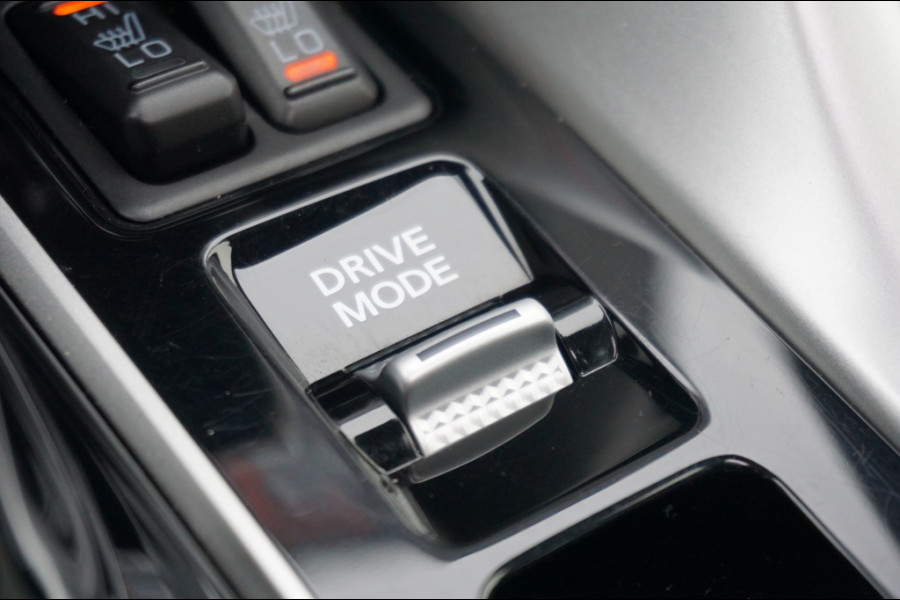 Mitsubishi Eclipse Cross PHEV Prestige AUTOMAAT SCHUIFDAK | LEER | WINTERPACK | CARPLAY!!