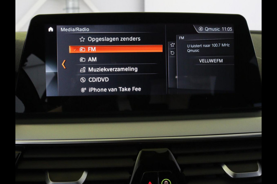 BMW 5 Serie 520i High Executive | M-Sport | Leder | Stoelverwarming | Trekhaak | 20'' | Adaptief LED | Comfortstoelen | Navigatie | Parkeerhulp | Memory