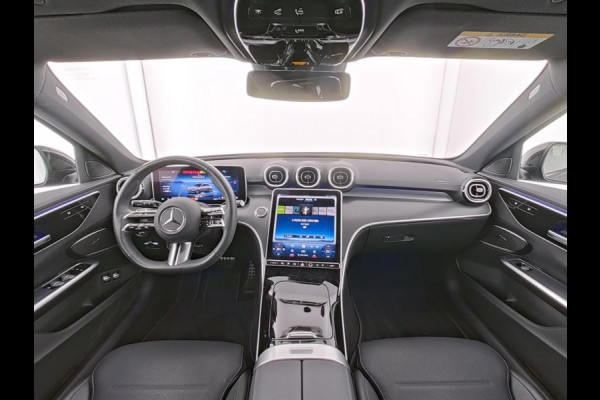 Mercedes-Benz C-Klasse Estate 300 e AMG Plug-In Hybride AMG Line | Night Pakket | Trekhaak | Panorama Schuif-Kanteldak. Inclusief 24 maanden MB Certified garantie voor Europa.