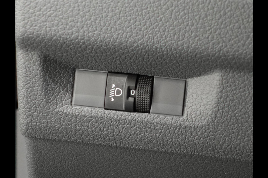 Peugeot Expert 180pk Automaat L3H1 Long Premium Navigatie Apple Carplay Trekhaak Imperiaal Airco Cruise control