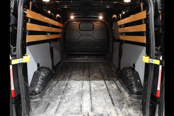 Ford Transit Custom 300 2.0 TDCI L2H1 Trend Automaat Airco Navi Cruise control Camera PDC voor & Achter Trekhaak
