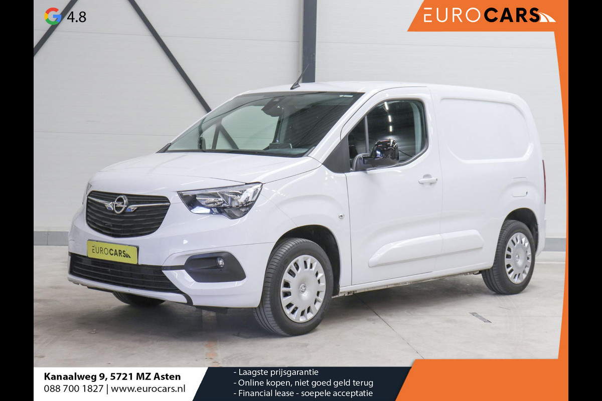 Opel Combo 130pk L1 Automaat Apple Carplay Trekhaak Parkeersensoren Airco Cruise control Opel Combo 130pk L1 Automaat Apple Carplay Trekhaak Parkeersensoren Airco Cruise control