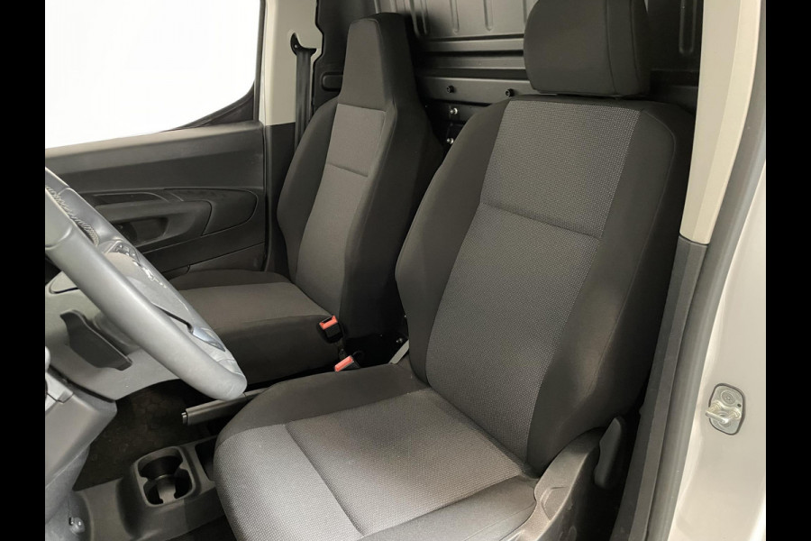 Opel Combo 130pk L1 Automaat Apple Carplay Trekhaak Parkeersensoren Airco Cruise control
