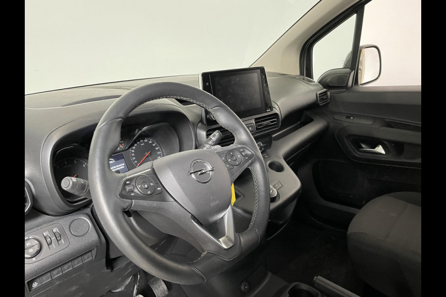 Opel Combo 130pk L1 Automaat Apple Carplay Trekhaak Parkeersensoren Airco Cruise control