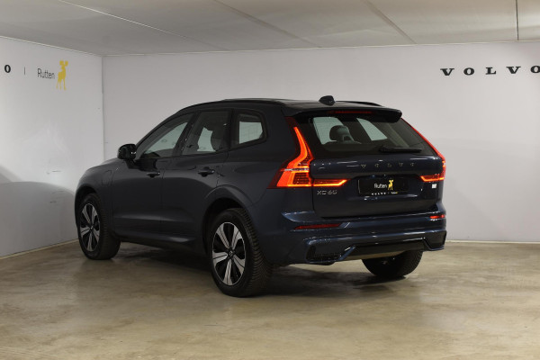 Volvo XC60 T6 350PK Automaat AWD Plus Dark / Adaptive Cruise control / Stoelverwarming v+a / Stuurverwarming / Elektr. achterklep  / 360 Camera / Schuifdak / Trekhaak