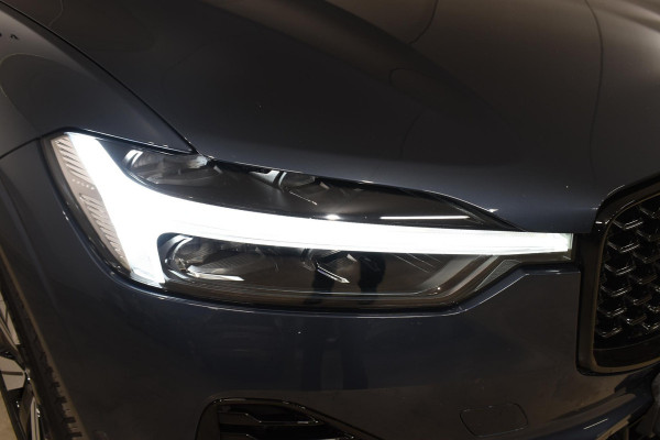 Volvo XC60 T6 350PK Automaat AWD Plus Dark / Adaptive Cruise control / Stoelverwarming v+a / Stuurverwarming / Elektr. achterklep  / 360 Camera / Schuifdak / Trekhaak