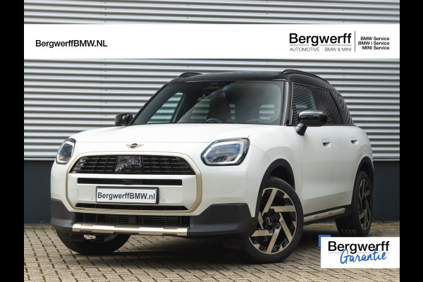 MINI Countryman 1.5 C Favoured - XL Pakket - Pano - Trekhaak - Memoryzetel