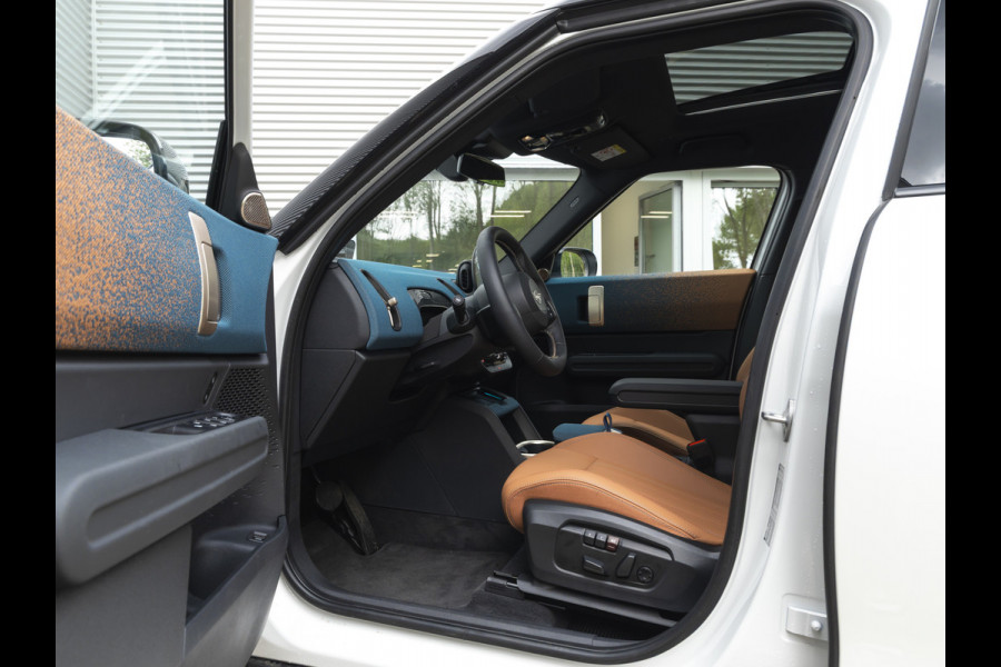 MINI Countryman 1.5 C Favoured - XL Pakket - Pano - Trekhaak - Memoryzetel