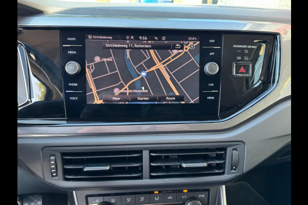 Volkswagen Polo 1.0 TSI Highline - Navigatie I Airco i Sport velgen I PDC I Dealer onderhouden