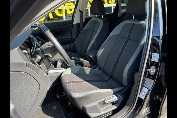 Volkswagen Polo 1.0 TSI Highline - Navigatie I Airco i Sport velgen I PDC I Dealer onderhouden