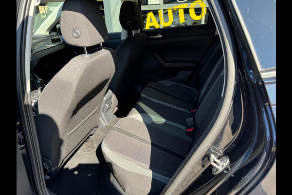 Volkswagen Polo 1.0 TSI Highline - Navigatie I Airco i Sport velgen I PDC I Dealer onderhouden