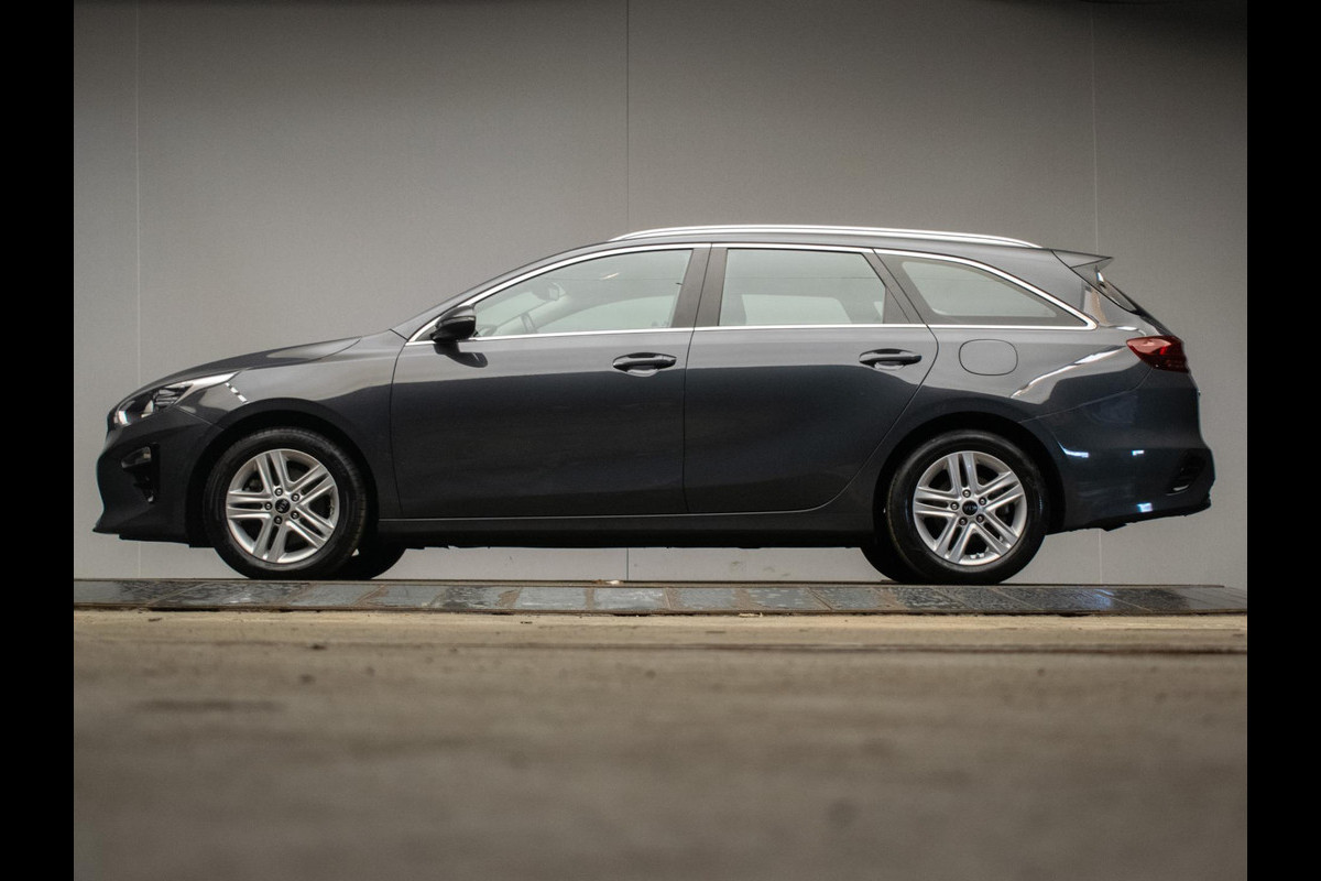 Kia Ceed Sportswagon 1.4 T-GDi DynamicLine Sport (APPLECARPLAY,NAVI,CAMERA,PDC,CLIMATE,CRUISE,LED,SPORTSTOELEN,LM VELGEN) Kia Ceed Sportswagon 1.4 T-GDi DynamicLine Sport (APPLECARPLAY,NAVI,CAMERA,PDC,CLIMATE,CRUISE,LED,SPORTSTOELEN,LM VELGEN)