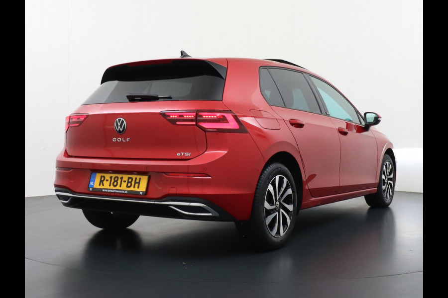 Volkswagen Golf 1.0 eTSI Life PANORAMADAK | ADD. CRUISE | VIRTUAL DASH | NAVIGATIE | RIJKLAARPRIJS incl. 12mnd BOVAG