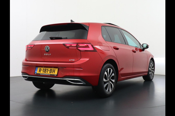 Volkswagen Golf 1.0 eTSI Life PANORAMADAK | ADD. CRUISE | VIRTUAL DASH | NAVIGATIE | RIJKLAARPRIJS incl. 12mnd BOVAG