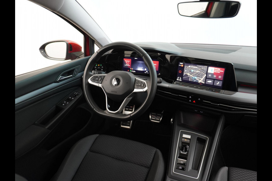 Volkswagen Golf 1.0 eTSI Life PANORAMADAK | ADD. CRUISE | VIRTUAL DASH | NAVIGATIE | RIJKLAARPRIJS incl. 12mnd BOVAG