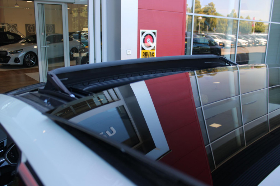 Audi Q3 Sportback 35 TFSI 150PK S-TRONIC 7 S EDITION * NIEUWSTAAT * | S-LINE EXTERIEUR | S-LINE INTERIEUR | AUDI VIRTUAL COCKPIT | PANORAMISCH SCHUIF / KANTELDAK | NAVIGATIE | TWIN LEDEREN BEKLEDING ZWART MET ROTSGRIJS STIKSEL | VOORSTOELEN VERWARMBAAR | ACHTERUITRIJCAMERA | PARKEERSENSOREN VOOR / ACHTER | DODEHOEK DETECTIE |  ALARM SYSTEEM | FULL LED KOPLAMPEN INCLUSIEF LED ACHTERLICHTEN | ZWARTE HEMELBEKLEDING | AUDI SOUND SYSTEM | AMBIENTE VERLICHTING | 18" LICHTMETAAL S-DESIGN | VERLICHTE S-LINE INSTAPLIJSTEN |