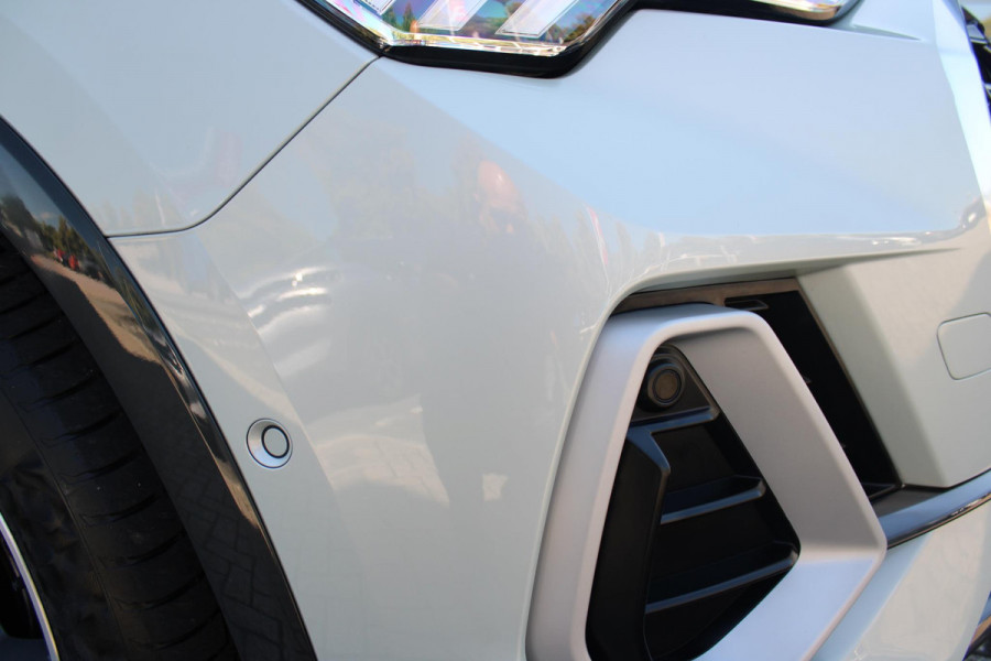 Audi Q3 Sportback 35 TFSI 150PK S-TRONIC 7 S EDITION * NIEUWSTAAT * | S-LINE EXTERIEUR | S-LINE INTERIEUR | AUDI VIRTUAL COCKPIT | PANORAMISCH SCHUIF / KANTELDAK | NAVIGATIE | TWIN LEDEREN BEKLEDING ZWART MET ROTSGRIJS STIKSEL | VOORSTOELEN VERWARMBAAR | ACHTERUITRIJCAMERA | PARKEERSENSOREN VOOR / ACHTER | DODEHOEK DETECTIE |  ALARM SYSTEEM | FULL LED KOPLAMPEN INCLUSIEF LED ACHTERLICHTEN | ZWARTE HEMELBEKLEDING | AUDI SOUND SYSTEM | AMBIENTE VERLICHTING | 18" LICHTMETAAL S-DESIGN | VERLICHTE S-LINE INSTAPLIJSTEN |
