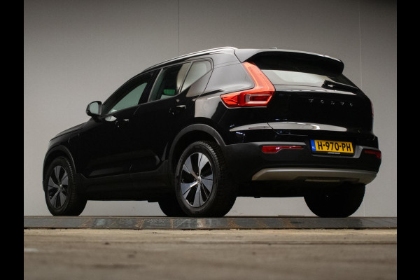 Volvo XC40 1.5 T5 Twin Sport (APPLE CARPLAY,NAVI,CAMERA,LED,XENON,STOELVERWARMING,TREKHAAK,GETINT,CRUISE,CLIMATE,NETTESTAAT)