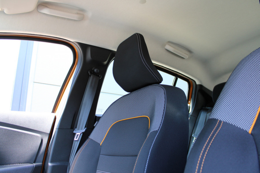 Dacia SANDERO Stepway 1.0 TCe 90 Essential | Trekhaak | Camera | Airco | BLIS | Cruise control | Origin NL