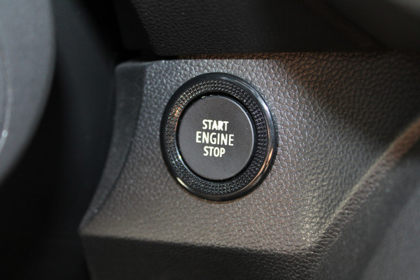 Dacia SANDERO Stepway 1.0 TCe 90 Essential | Trekhaak | Camera | Airco | BLIS | Cruise control | Origin NL