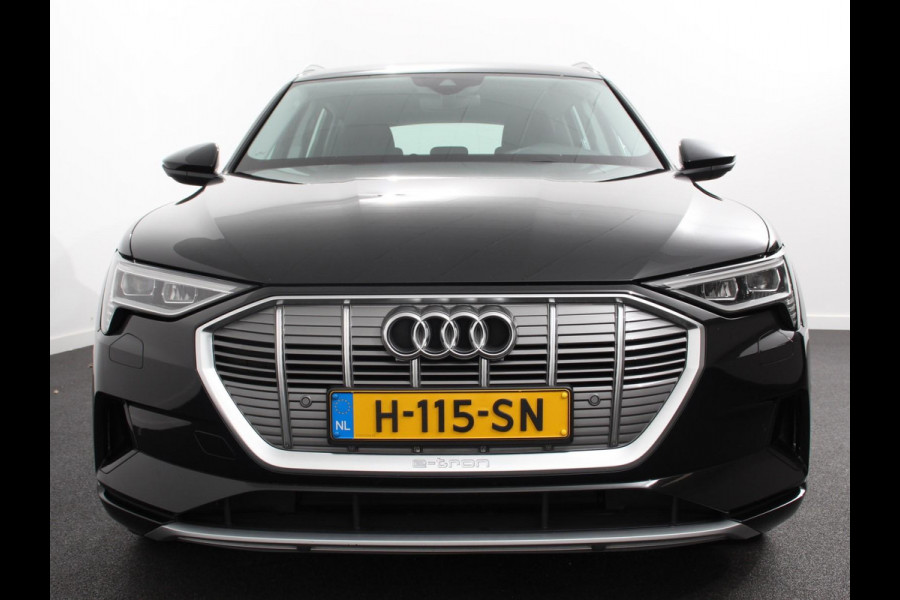 Audi e-tron e-tron 50 quattro Launch edition | Navigatie | Climate Control | Parkeer Sensoren | Lichtmetalen velgen