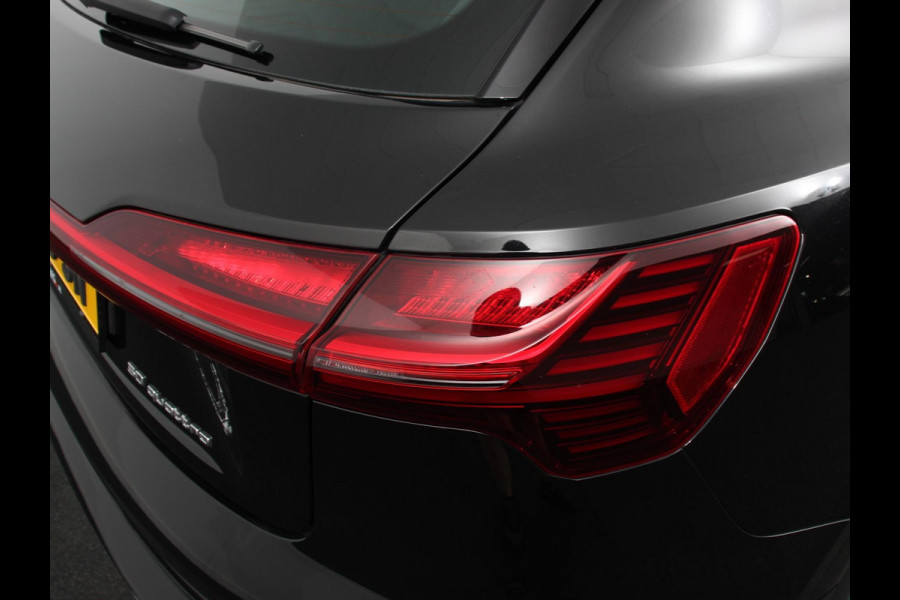 Audi e-tron e-tron 50 quattro Launch edition | Navigatie | Climate Control | Parkeer Sensoren | Lichtmetalen velgen