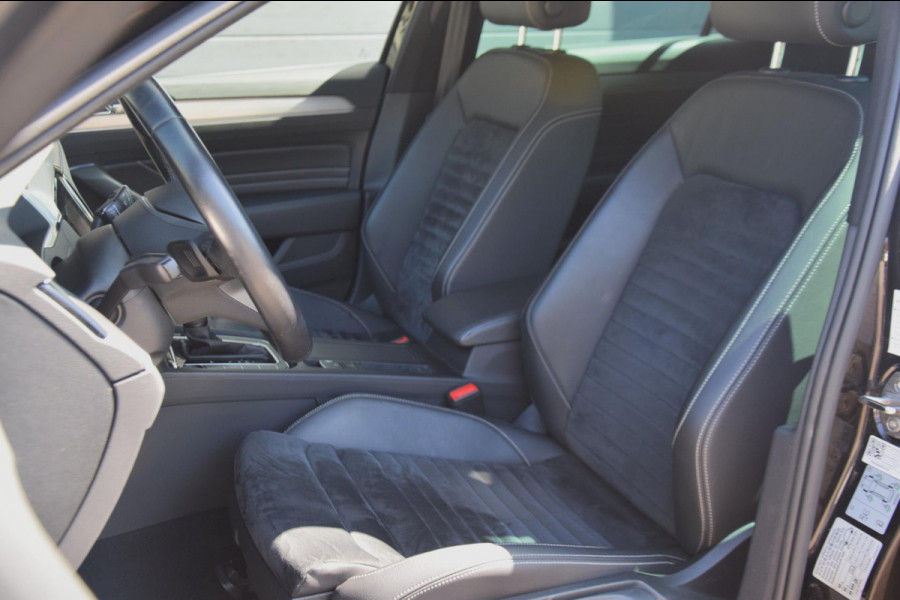 Volkswagen Passat Variant 1.6 TDI Elegance Business R PANORAMADAK/360 CAMERA/SPORTSTOELEN