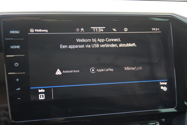 Volkswagen Passat Variant 1.6 TDI Elegance Business R PANORAMADAK/360 CAMERA/SPORTSTOELEN