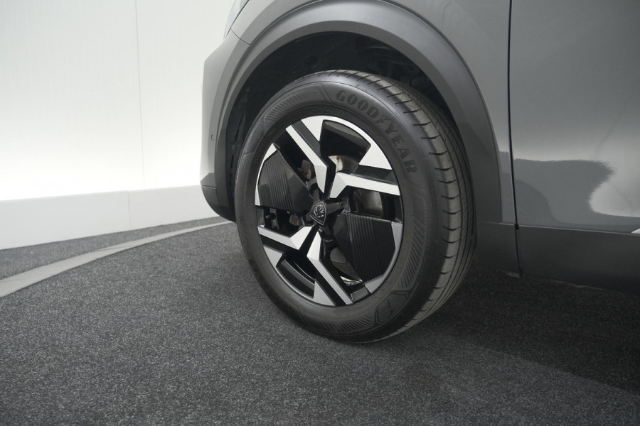 Peugeot 2008 PureTech 130 EAT8 Allure | 360 Camera | Adaptieve Cruise Control | Navigatie