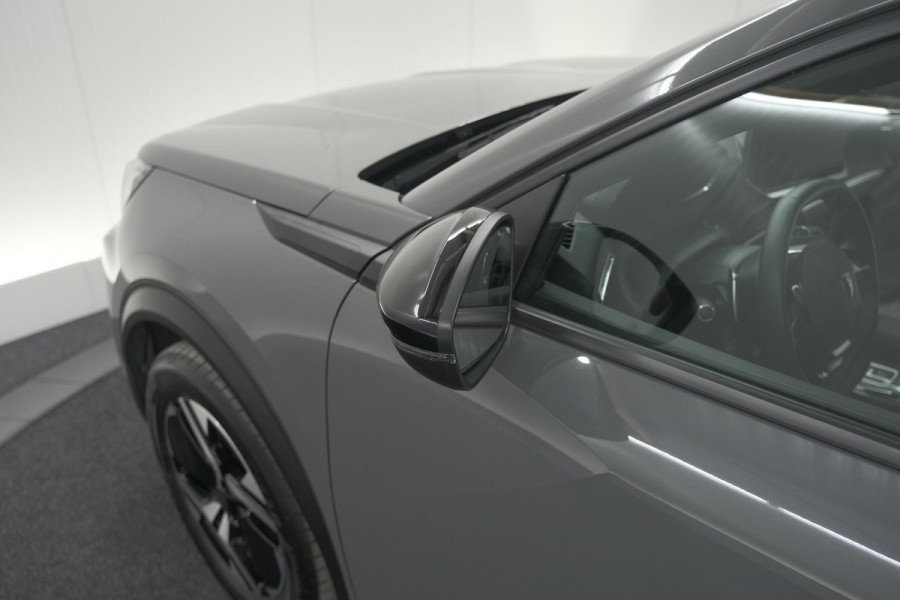 Peugeot 2008 PureTech 130 EAT8 Allure | 360 Camera | Adaptieve Cruise Control | Navigatie