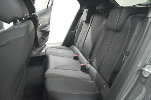 Peugeot 2008 PureTech 130 EAT8 Allure | 360 Camera | Adaptieve Cruise Control | Navigatie