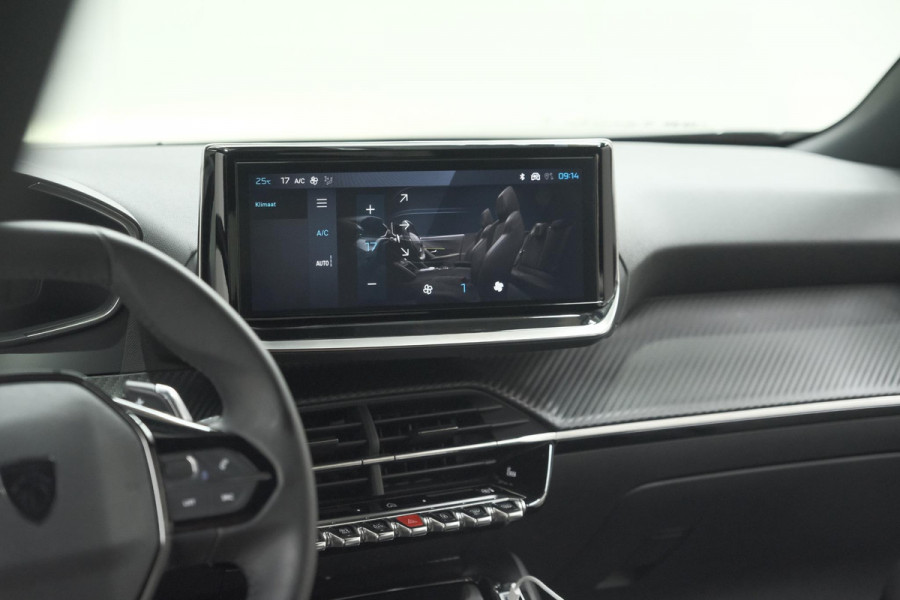 Peugeot 2008 PureTech 130 EAT8 Allure | 360 Camera | Adaptieve Cruise Control | Navigatie