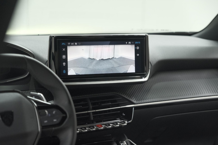 Peugeot 2008 PureTech 130 EAT8 Allure | 360 Camera | Adaptieve Cruise Control | Navigatie