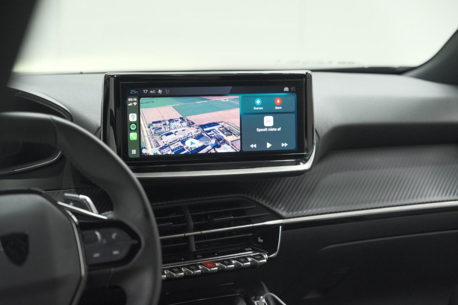 Peugeot 2008 PureTech 130 EAT8 Allure | 360 Camera | Adaptieve Cruise Control | Navigatie