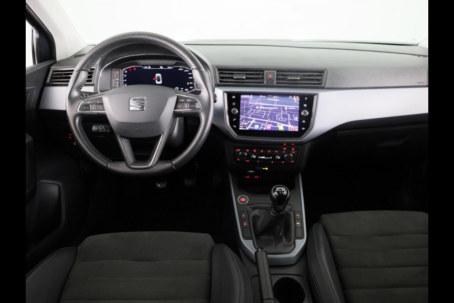 Seat Arona 1.0 TSI Style Business Intense Plus 95 pk | Navigatie | Parkeersensoren | Achteruitrijcamera | Adaptieve cruise control | Stoelverwarming |
