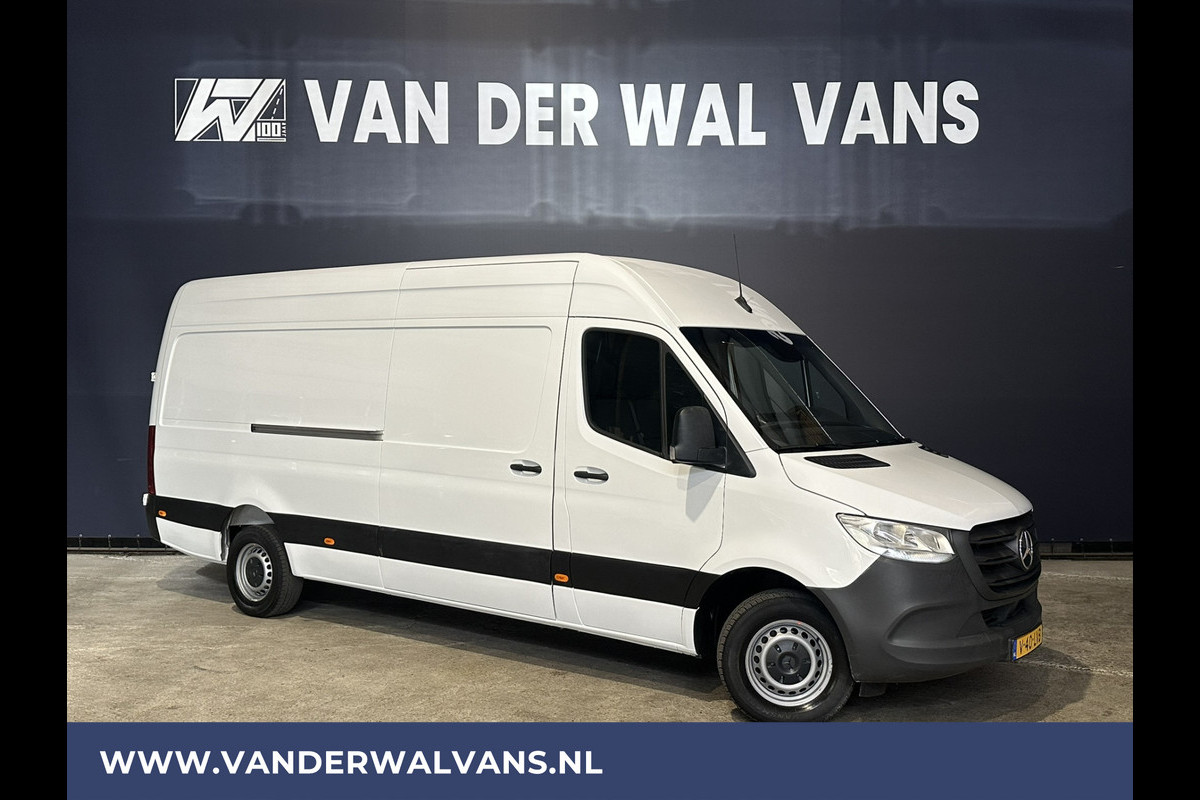 Mercedes-Benz Sprinter 317 CDI 170pk L3H2 Euro6 Airco | Camera | Apple Carplay | Android Auto | 2800kg Trekhaak Cruisecontrol, Bijrijdersbank Mercedes-Benz Sprinter 317 CDI 170pk L3H2 Euro6 Airco | Camera | Apple Carplay | Android Auto | 2800kg Trekhaak Cruisecontrol, Bijrijdersbank