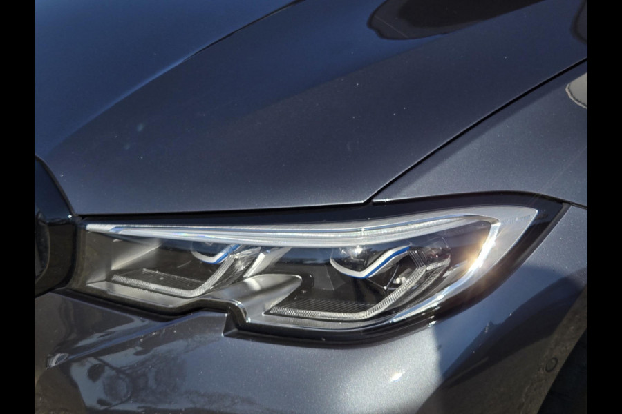 BMW 3 Serie Touring 330e xDrive M SPORT | PANORAMA | LASER | DRIVING ASS. PROF | HARMAN KARDON |