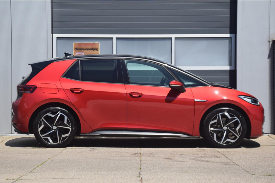 Volkswagen ID.3 Pure 45 kWh SCHAALSTOELEN/IQ LED KOPLAMPEN/CAMERA/KEYLESS