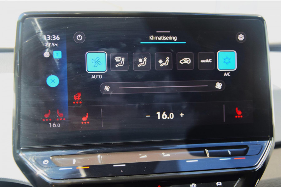 Volkswagen ID.3 Pure 45 kWh SCHAALSTOELEN/IQ LED KOPLAMPEN/CAMERA/KEYLESS