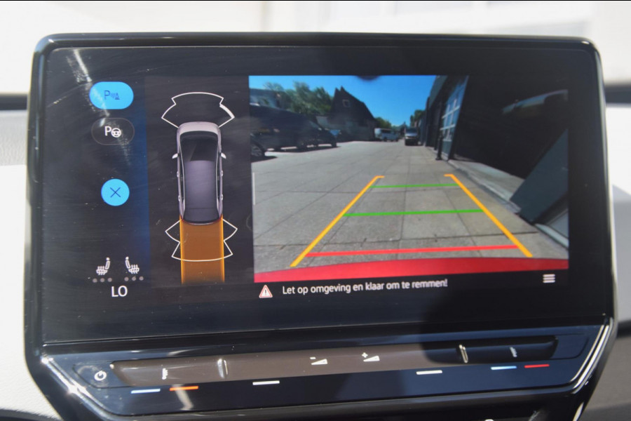 Volkswagen ID.3 Pure 45 kWh SCHAALSTOELEN/IQ LED KOPLAMPEN/CAMERA/KEYLESS