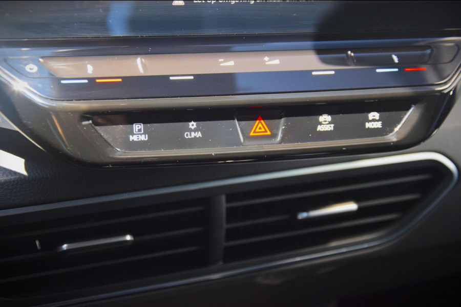 Volkswagen ID.3 Pure 45 kWh SCHAALSTOELEN/IQ LED KOPLAMPEN/CAMERA/KEYLESS