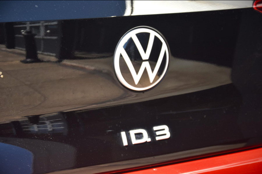 Volkswagen ID.3 Pure 45 kWh SCHAALSTOELEN/IQ LED KOPLAMPEN/CAMERA/KEYLESS