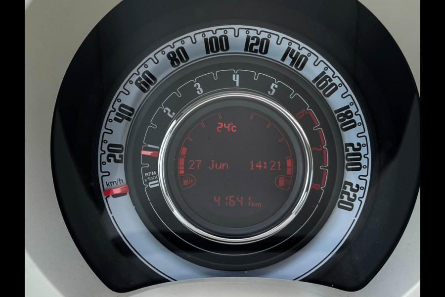 Fiat 500 Hybrid Dolcevita | Airco | Cruise | Schuif/Kanteldak | PDC | 16" | Apple Carplay