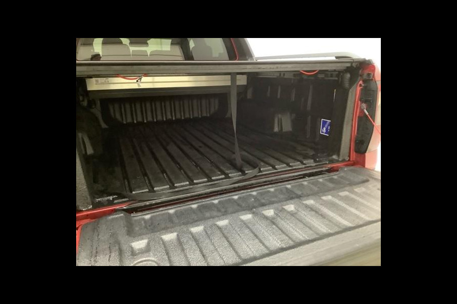 Ford Ranger 3.0 V6 Wildtrak Double Cab EcoBlue | SCI | 241pk!! | 2-zits|  BPM vrij | Rollertop | Trekhaak | Technology Pack | Uniek in Nederland | Verlengde fabrieksgarantie tot 03-2028